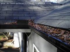Get Your Dirty Gutters Cleaned by Acworth's Best Gutter Cleaners